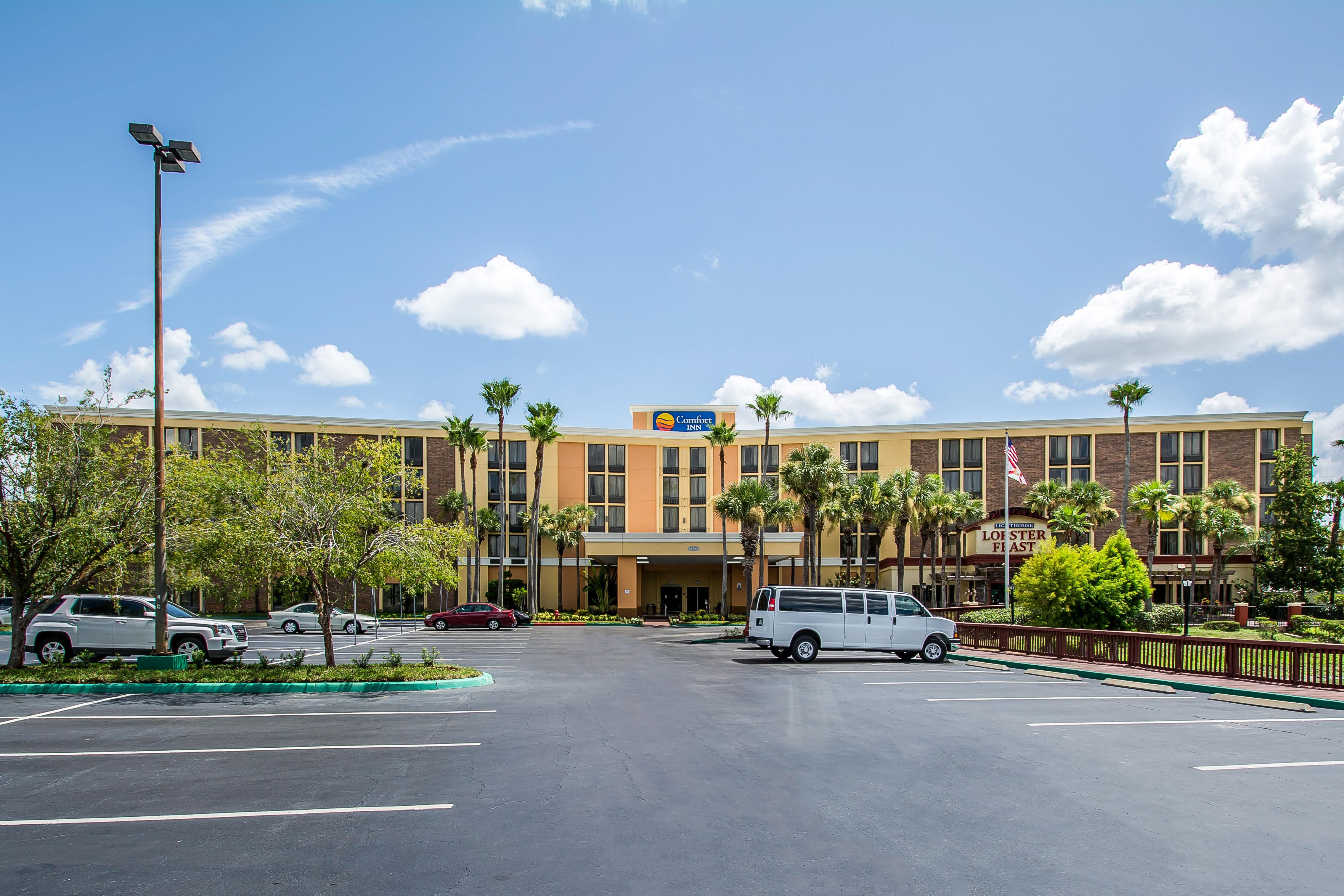 Comfort Inn & Suites Kissimmee By The Parks Four Corners Eksteriør billede