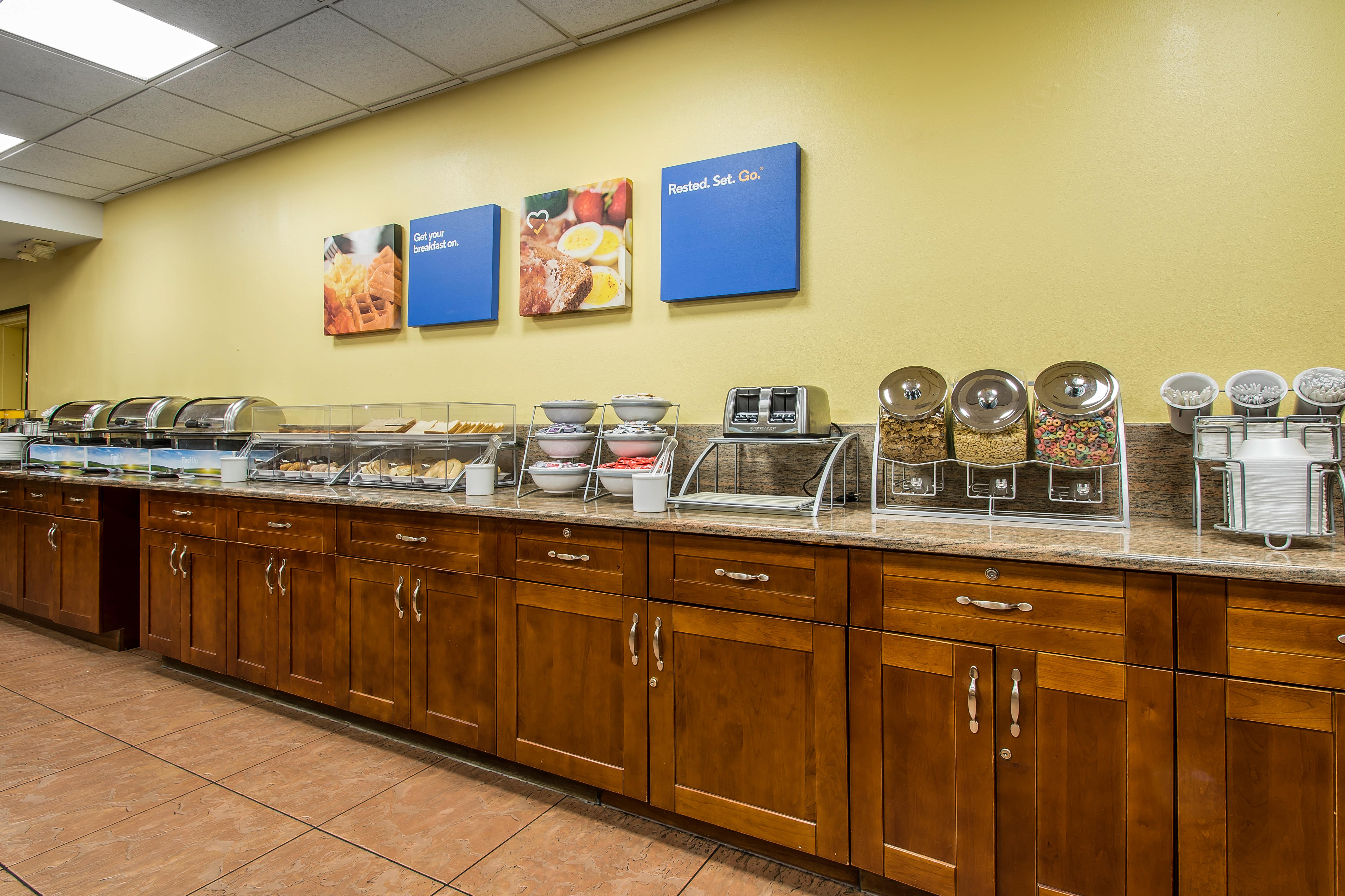 Comfort Inn & Suites Kissimmee By The Parks Four Corners Eksteriør billede