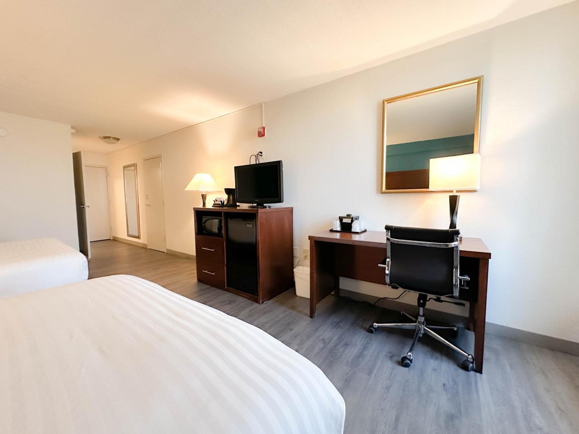 Comfort Inn & Suites Kissimmee By The Parks Four Corners Eksteriør billede