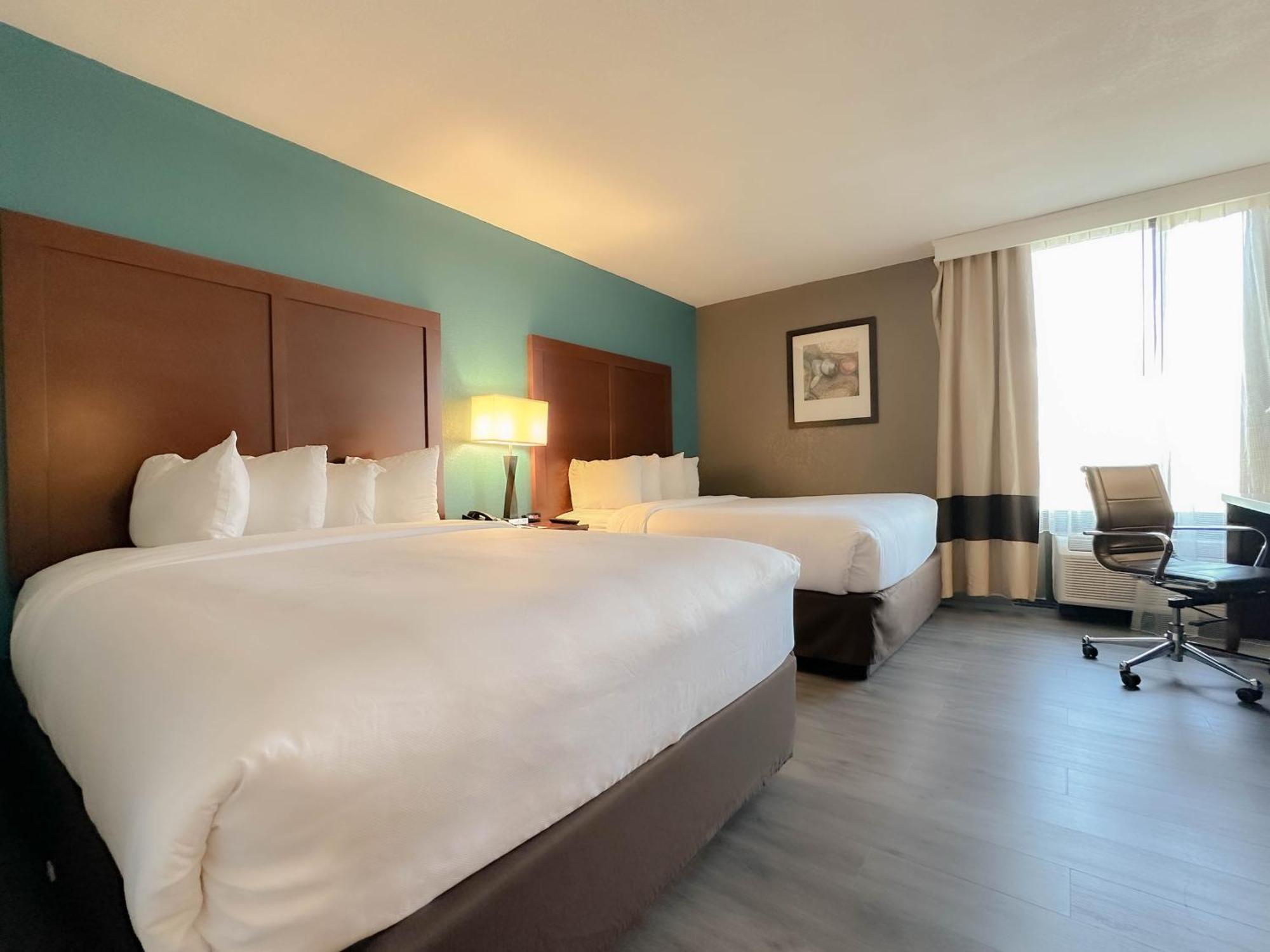 Comfort Inn & Suites Kissimmee By The Parks Four Corners Eksteriør billede