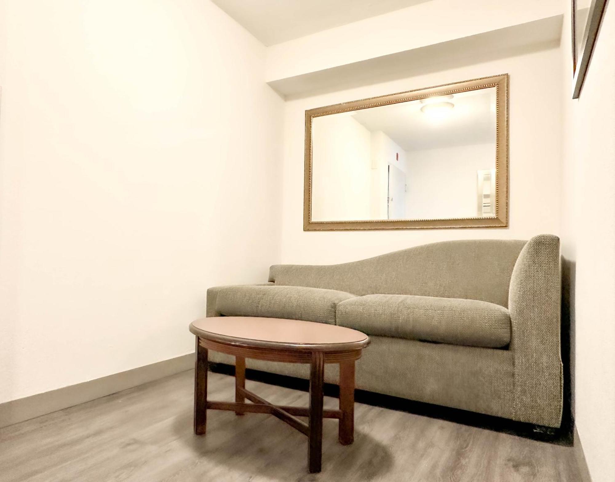 Comfort Inn & Suites Kissimmee By The Parks Four Corners Eksteriør billede