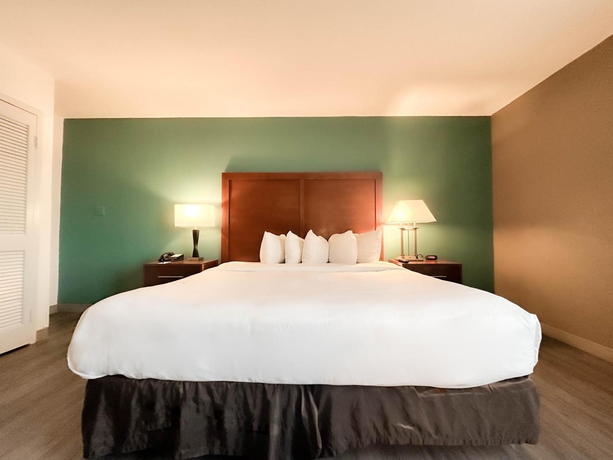 Comfort Inn & Suites Kissimmee By The Parks Four Corners Eksteriør billede