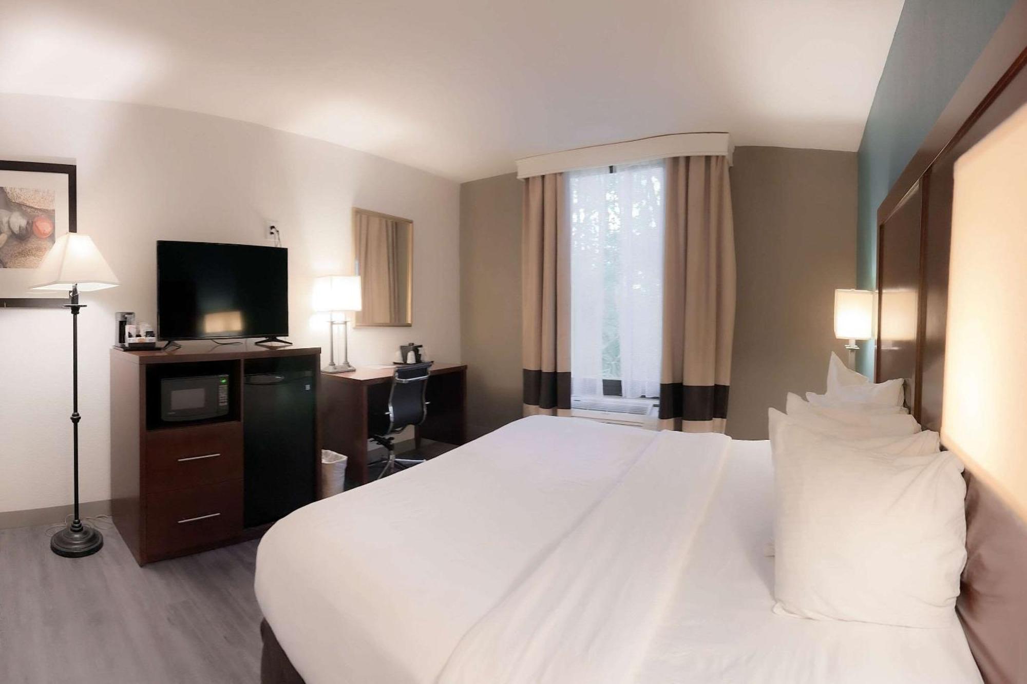 Comfort Inn & Suites Kissimmee By The Parks Four Corners Eksteriør billede